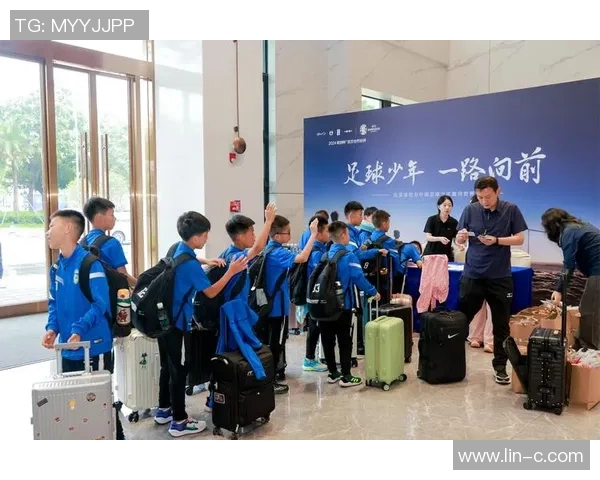 变形计足球少年与明星球员的梦想之旅与成长故事