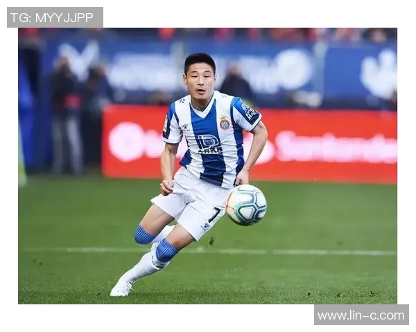 打造独特个性足球明星壁纸图片让你的桌面焕然一新