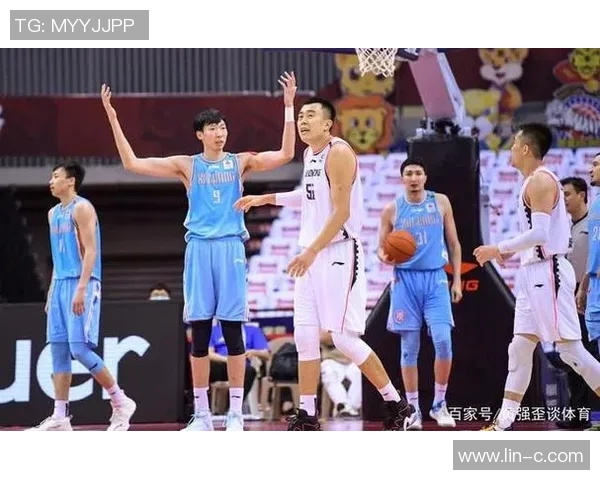 新疆籍足球明星年薪揭秘引发关注背后的故事与影响